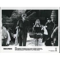 1989 Press Photo Peter O'Toole and Beverly D'Angelo in High Spirits