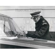 1969 Press Photo Spike Milligan as Traffic Warden in "The Magic Christian"