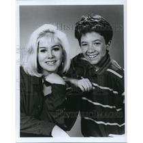 Undated Press Photo Christina Applegate and David Faustino in Married with Children