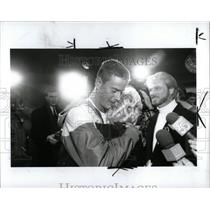 1991 Press Photo Scott Badgers, US Soldier returns home