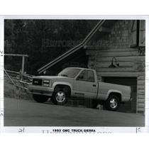 1991 Press Photo 1992 GMC Sierra Pickup Truck