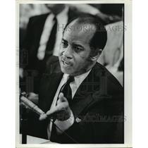 1981 Press Photo Alabama-Birmingham Mayor Richard Arrington speaking.