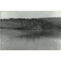 1976 Press Photo Alabama-Men fishing at Oak Mountain Park lake.  - abna04951