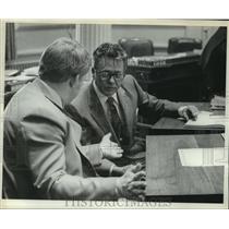 1981 Press Photo Alabama Senators Bishop Barron, Don Harrison both of Montgomery