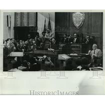 1981 Press Photo Alabama State Legislature having a debate while in session.