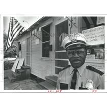1982 Press Photo Earnest Smith, Blue Angels Security Crime Prevention Program
