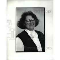 1989 Press Photo Wickliffe High School cross country coach Barbara Bush