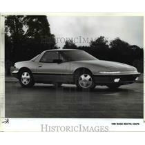 1991 Press Photo 1990 Buick Reatta Coupe - cvb24390