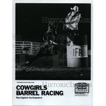 1980 Press Photo Cowgirls Barrel Racing, race against the Stopwatch - cvb32158