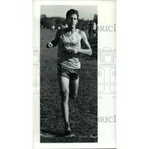 1990 Press Photo Kevin McGurk places first in the Division 1A cross county race