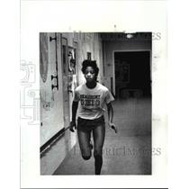 1988 Press Photo Kim Liggins, Beaumont High track team - cvb46415