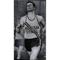 1954 Press Photo Kevin Rosper Michigan state athlete - RRW75443