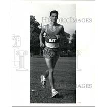 1990 Press Photo Jeff Motovic-Bay Village High Cross Country Runner - cvb51046