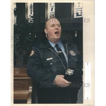 1988 Press Photo Henry John Gahagan Singing Officer Loyola Univ. Security Force