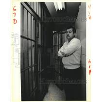 1988 Press Photo Police Chief John Doyle stands in jail at Police Office