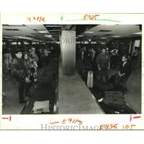 1988 Press Photo Passengers at New Orleans Airport wait for luggage to arrive