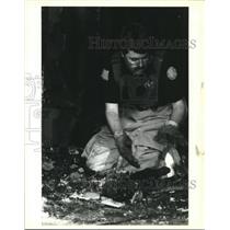 1992 Press Photo Lieutenant Michael McAuliffe of Volunteer Fire Department