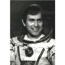 1988 Press Photo Cosmonaut Alexander P. Alexandrov. - hca16862