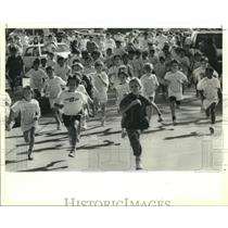 1989 Press Photo Covington, La-Children Running in "Just Say No To Drugs" Run