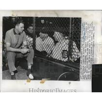 1950 Press Photo Wakefield Refuses Oakland Oaks Sell - RRQ34285
