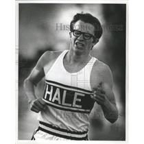 1971 Press Photo West Allis Nathan Hale High School Track Team Miler Jim Fleming