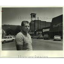 1988 Press Photo Gary Bowen, Collinsville Police Chief - abna43456
