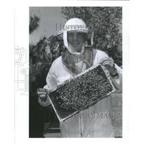 1994 Press Photo Leroy Himebauch FBI Agent Beekeeper President NIBA