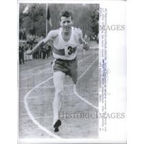 1963 Press Photo Belgium's Gaston Roelants Beat World Record For Steeplechase