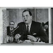 1966 Press Photo Mayor Jerome P. Cavanagh Testifies - RRW90967