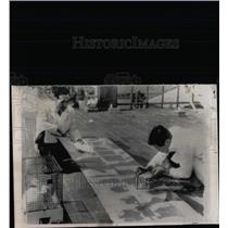 1966 Press Photo Scientists Measure Radioactive Dust