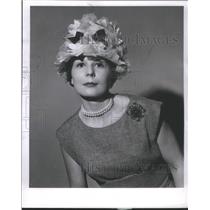 1962 Press Photo Mrs. George Olsen Evanston Illinois - RSC65587