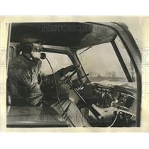 1946 Press Photo Willett Transportation Co Radiophone