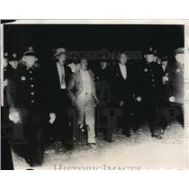 1931 Press Photo Mr Gatty with a police escort at a field