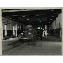 1936 Press Photo Evanston Vehicle Inspection Bureau