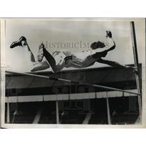 1938 Press Photo J.C. Adams on high jump competition