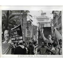 1969 Press Photo Demonstrators in Mao Tse-tung & Late Soviet Leader Stalin Labor