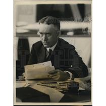 1925 Press Photo Captain Paul Foley Judge Advocate SDhennandoah court