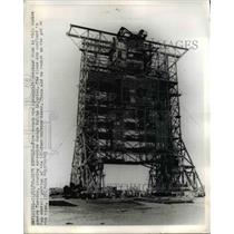 1970 Press Photo Cape Kennedy Fla fire damage to a rocket gantry service tower