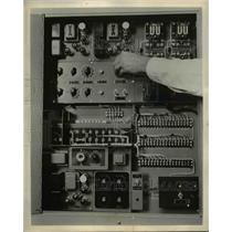 1960 Press Photo Electric Circuits - nee25244