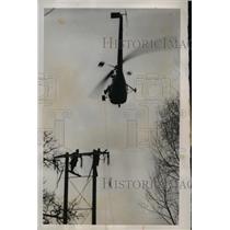 1952 Press Photo Helicopter Lays Power Cable Line, England - nee38507