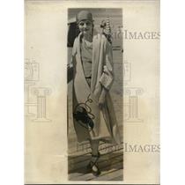 1925 Press Photo Mrs. W.T. Starr Jewelry stolen  - nee48383