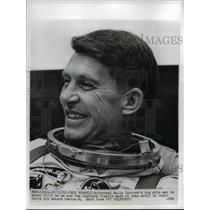 1965 Press Photo Astronaut Willy Schirra aboard Gemini6 - nee61511