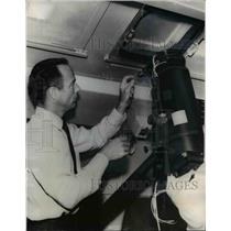 1965 Press Photo Astronaut Scott Carpenter Achieved 3 Orbit Space Flight