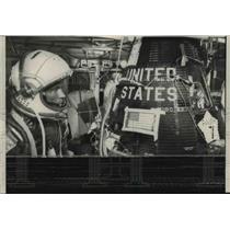 1963 Press Photo Astronaut L.Gordon Cooper makes his 22 orbit flight,