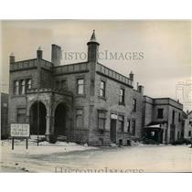 1945 Press Photo View of the old Police house and the Fire House on 79th Street