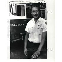 1986 Press Photo Sant Lovett of the Cleveland Fire Department - cva27299