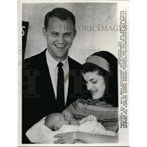 1967 Press Photo Luci Johnson Nugent holds son Patrick Lyndon Nugent Texas