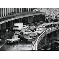 1974 Press Photo Car brought tardy travelers to New York's LaGuardia airport