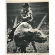 1981 Press Photo World's Toughest Rodeo Cowboys Travel