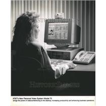 1993 Press Photo AT T Computer Video System Desktop